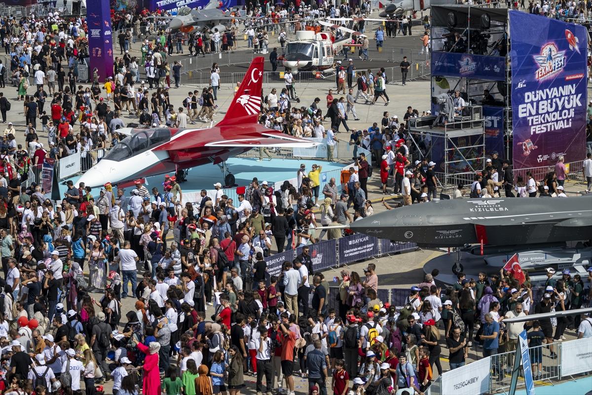 İzmir'de yılın son TEKNOFEST'i başladı