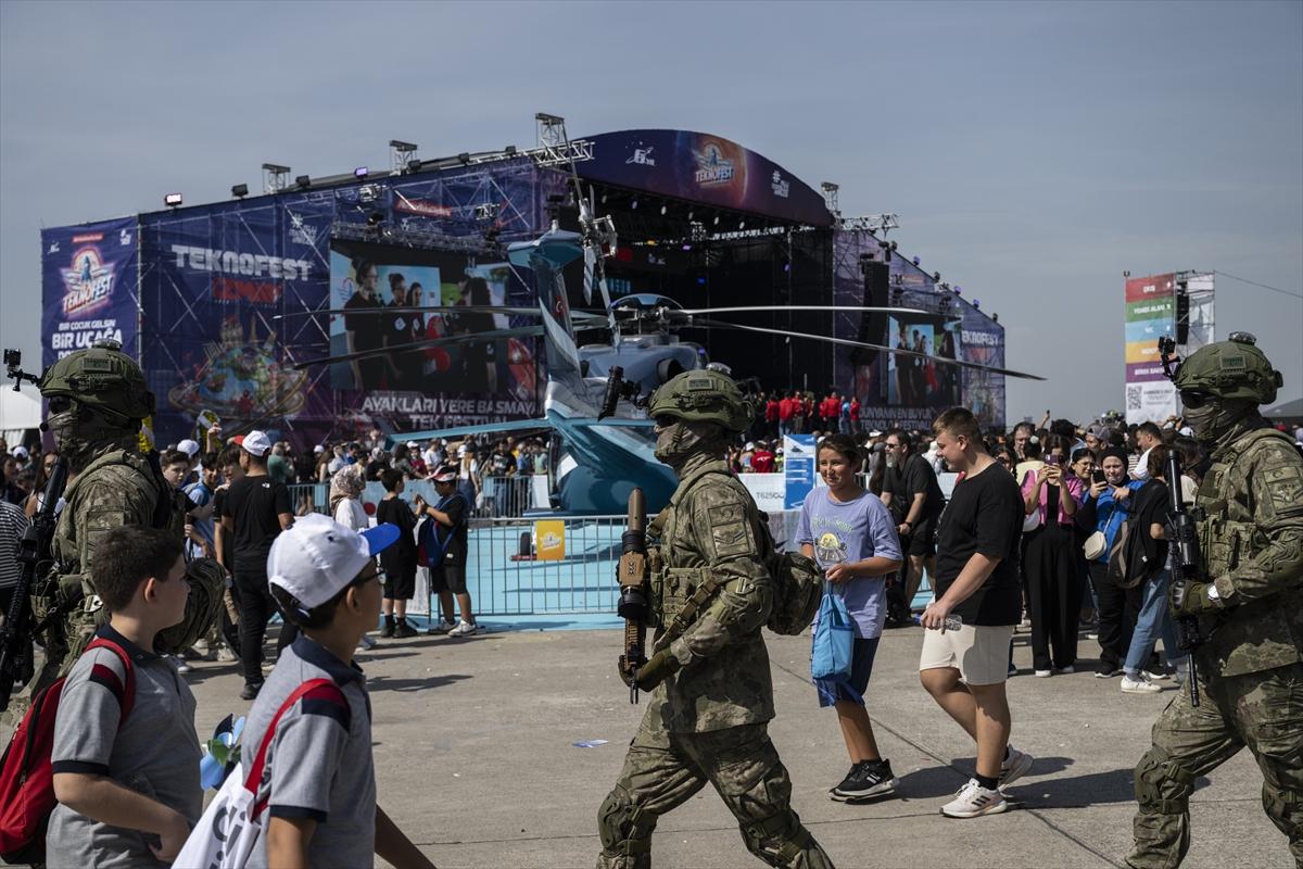 İzmir'de yılın son TEKNOFEST'i başladı