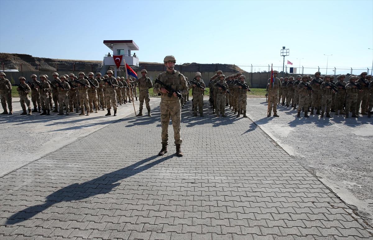 130 kahraman komando Zeytin Dalı Harekat Bölgesi'ne uğurlandı