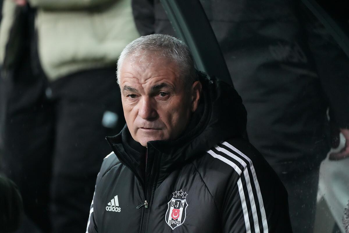 Süper Lig 2023-2024 sezonunda görevi bırakan teknik direktörler