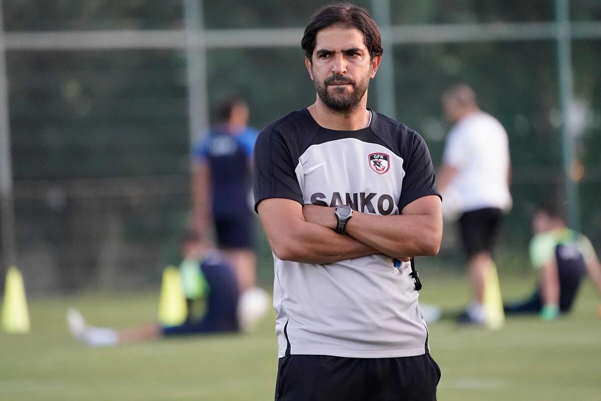 Süper Lig 2023-2024 sezonunda görevi bırakan teknik direktörler