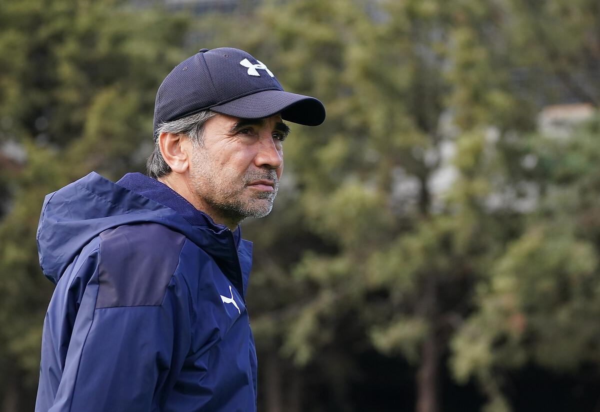 Süper Lig 2023-2024 sezonunda görevi bırakan teknik direktörler