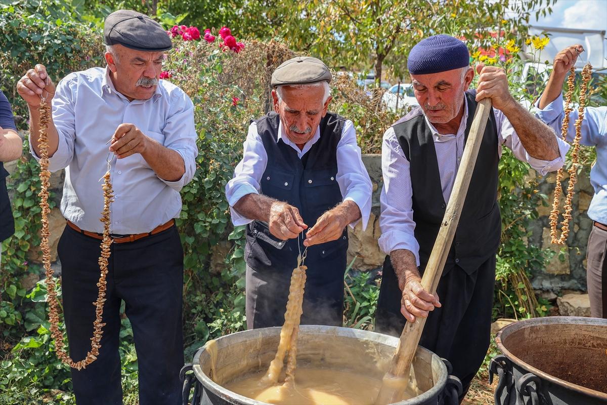 Diyarbakır'da bağ bozumu zamanı