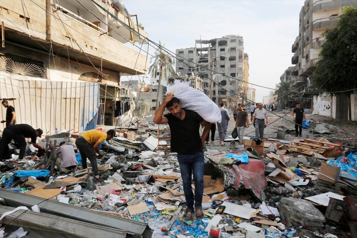 İsrail'in Gazze Şeridi'ne saldırılarında 5'inci gün...