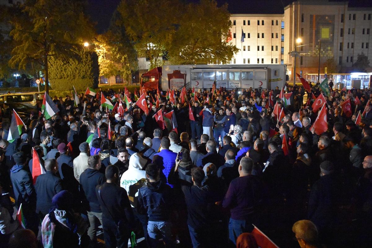 Yurt genelinde İsrail'in hastane saldırısı protesto edildi