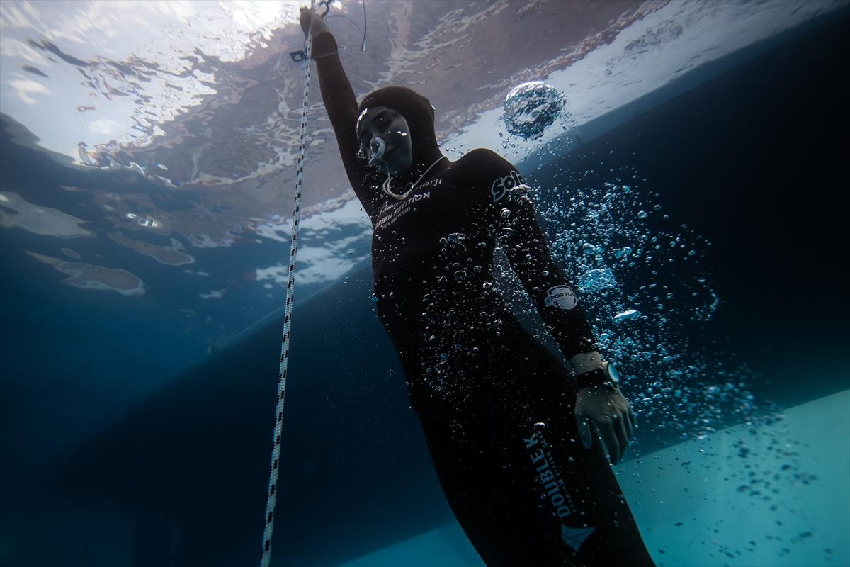 Şahika Ercümen'den Hatay'da dünya rekoru