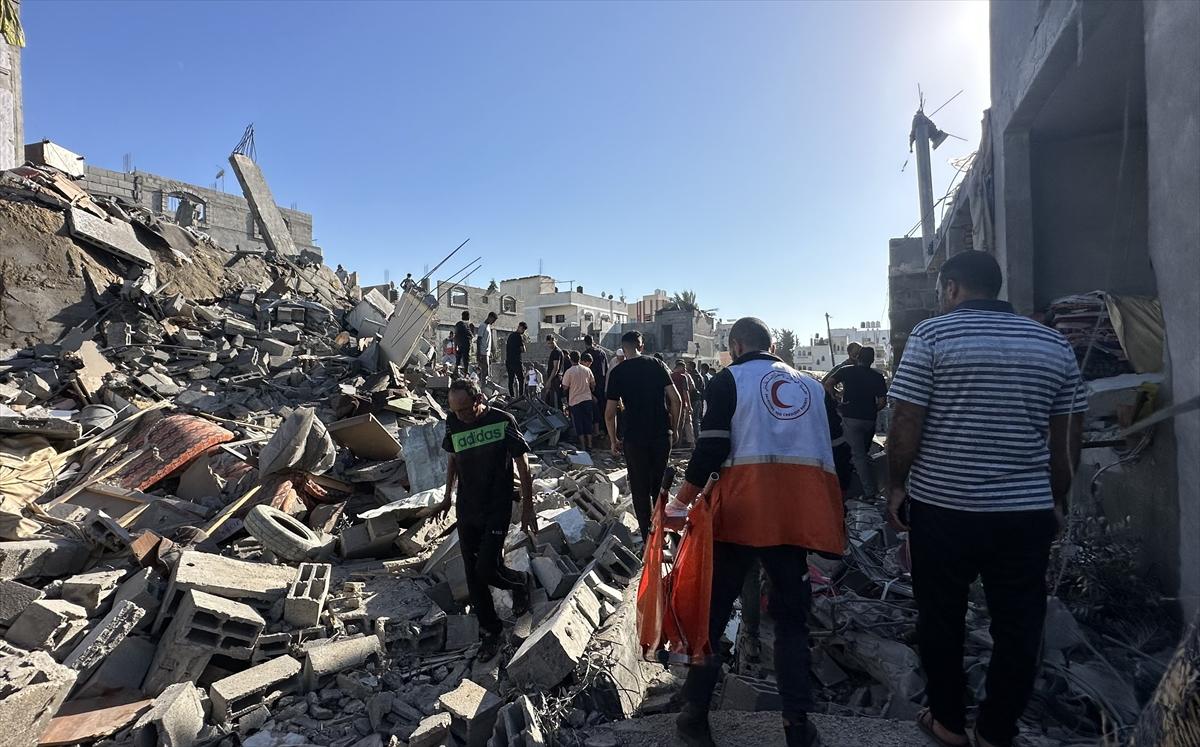 Gazze'de yıkımın kareleri: Binaların yüzde 30'u yıkıldı