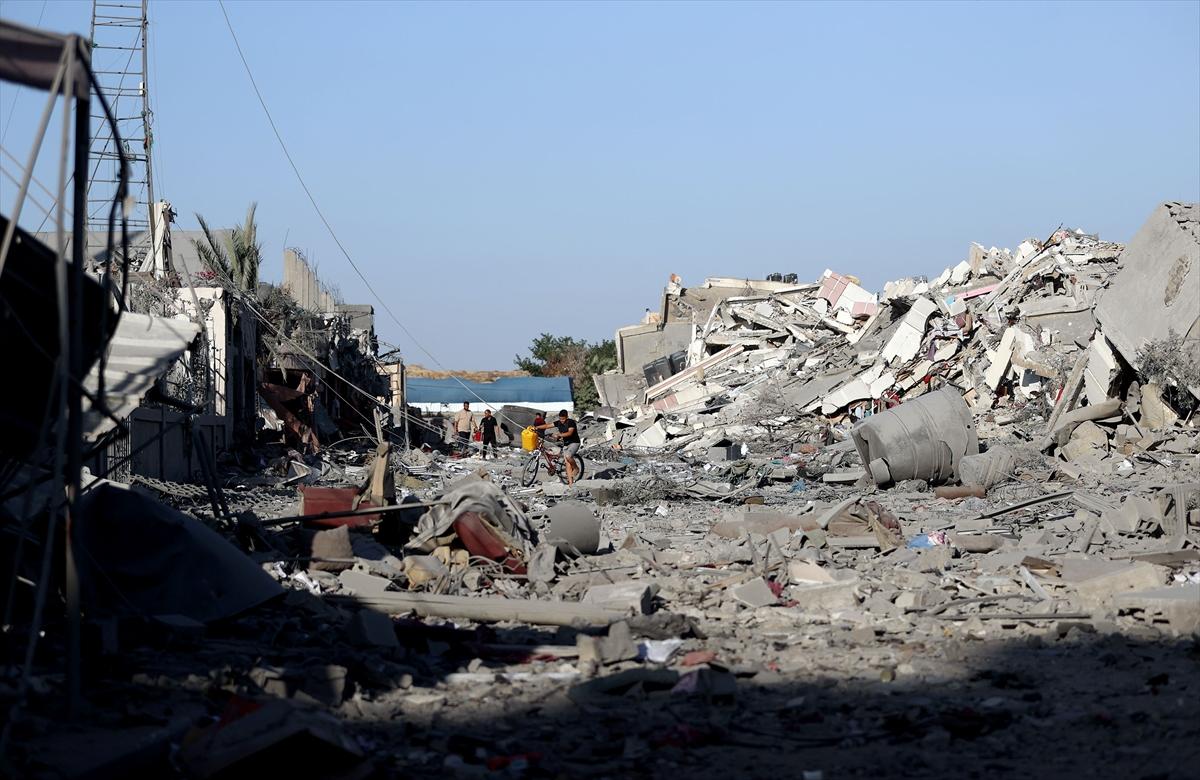 Gazze'de yıkımın kareleri: Binaların yüzde 30'u yıkıldı