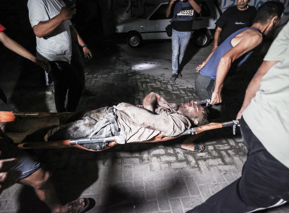 İsrail ordusunun vurduğu kilisede saldırının izleri