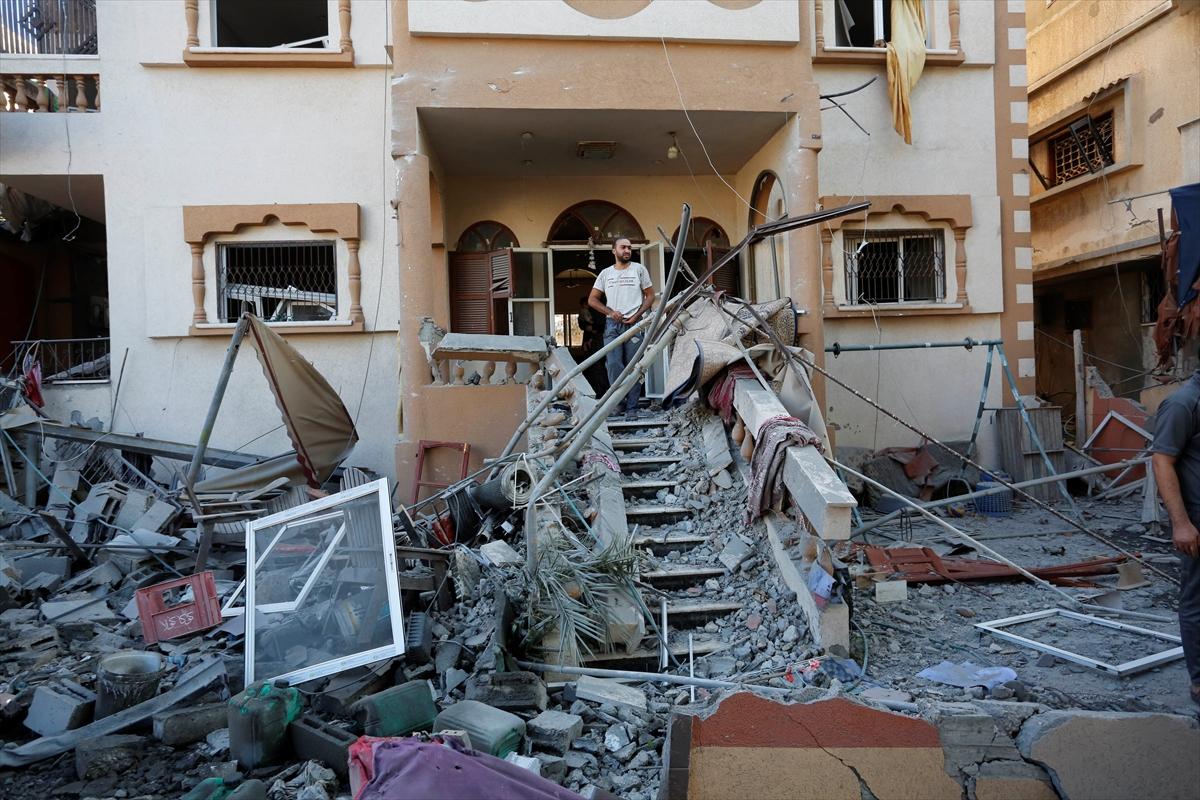 İsrail-Filistin savaşında 15'inci gün! Saldırı sonrası Gazze'den acı kareler...