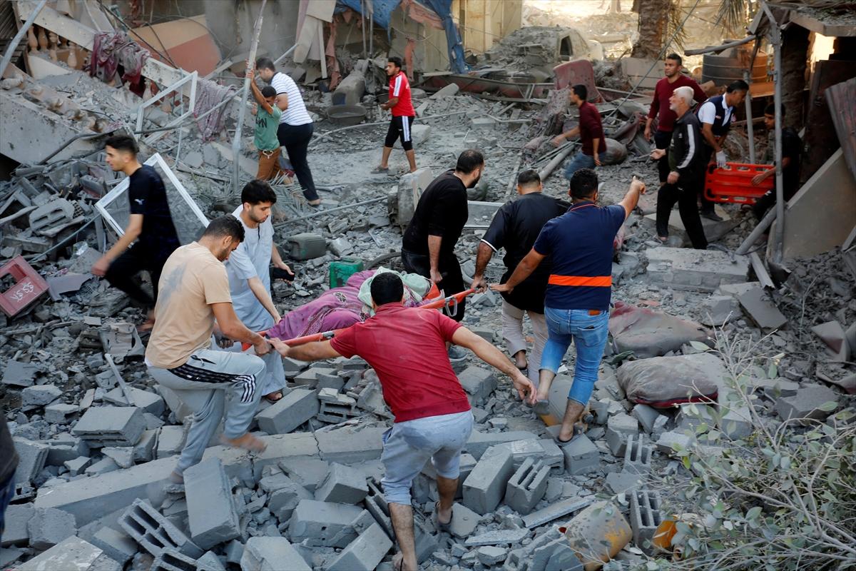 İsrail-Filistin savaşında 15'inci gün! Saldırı sonrası Gazze'den acı kareler...