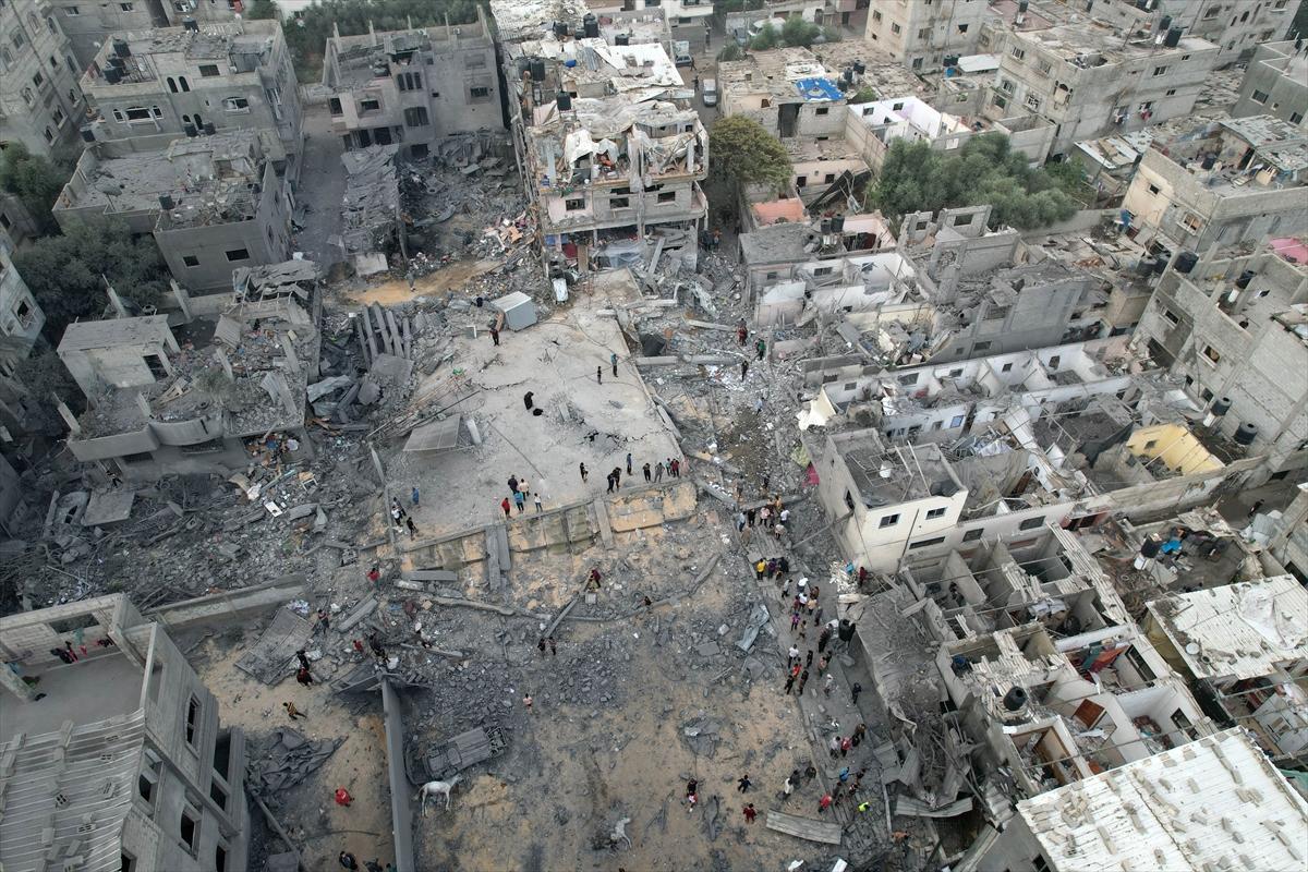 Gazze 23 gündür saldırı altında