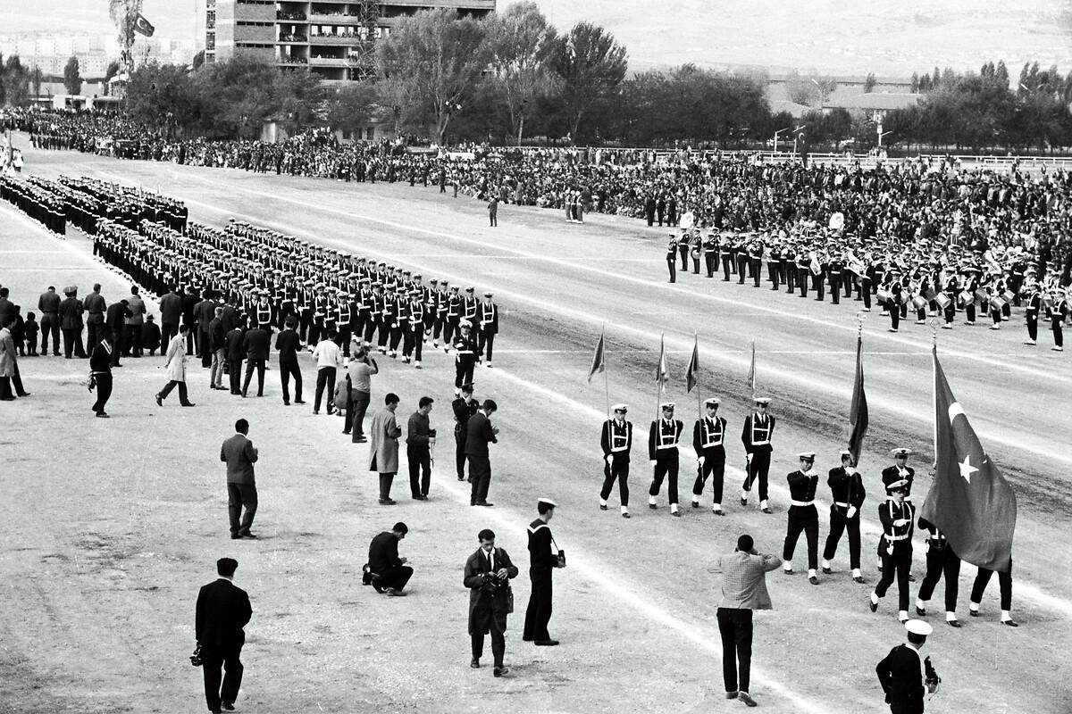 Türkiye Cumhuriyet'i 100 yaşında! Tarihi geçmişi...