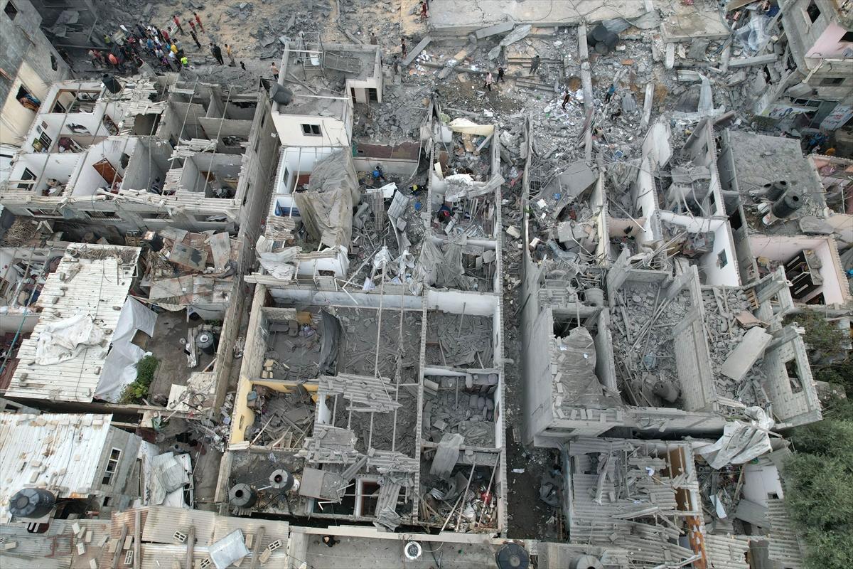 Gazze 23 gündür saldırı altında