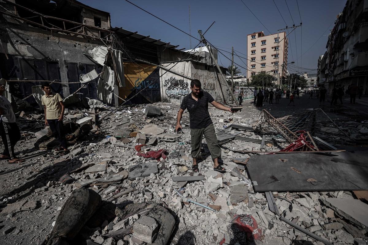 Gazze'de kan durmuyor! İsrail 27 gündür saldırılarını sürdürüyor