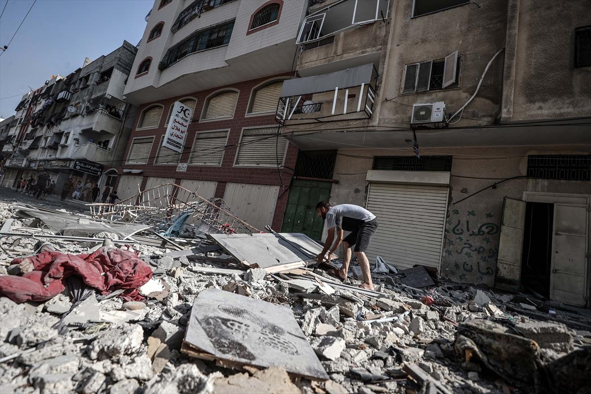 Gazze'de kan durmuyor! İsrail 27 gündür saldırılarını sürdürüyor