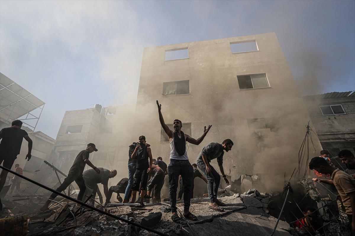 Gazze 31 gündür İsrail saldırısı altında