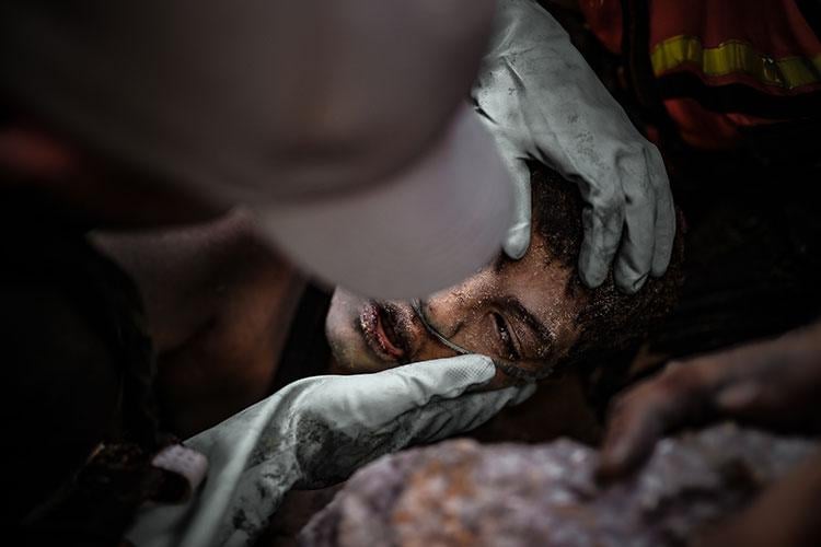 Gazze ölüyor! Saldırılar aralıksız sürüyor...