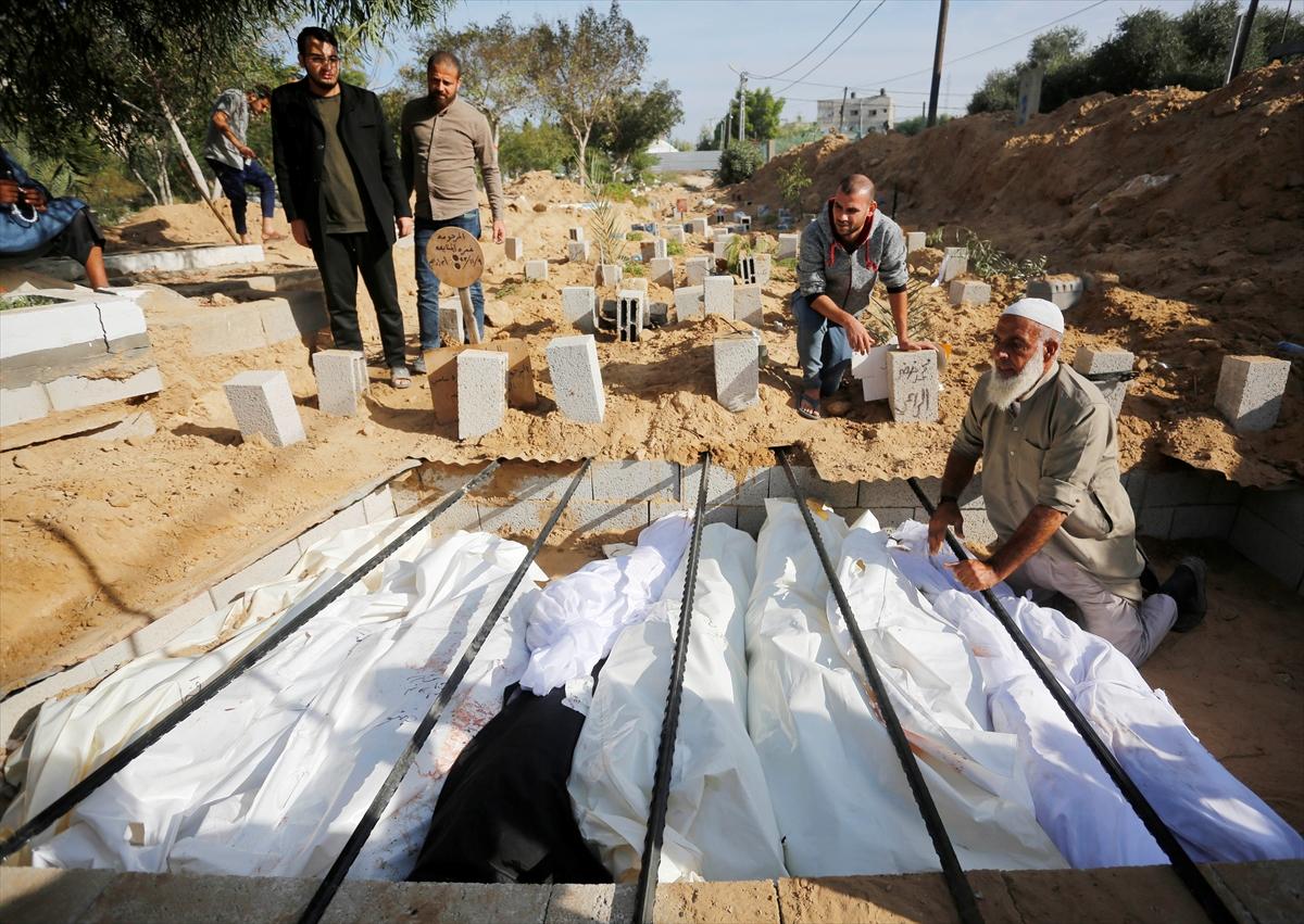 Saldırı altındaki Gazze'de 36'ncı gün