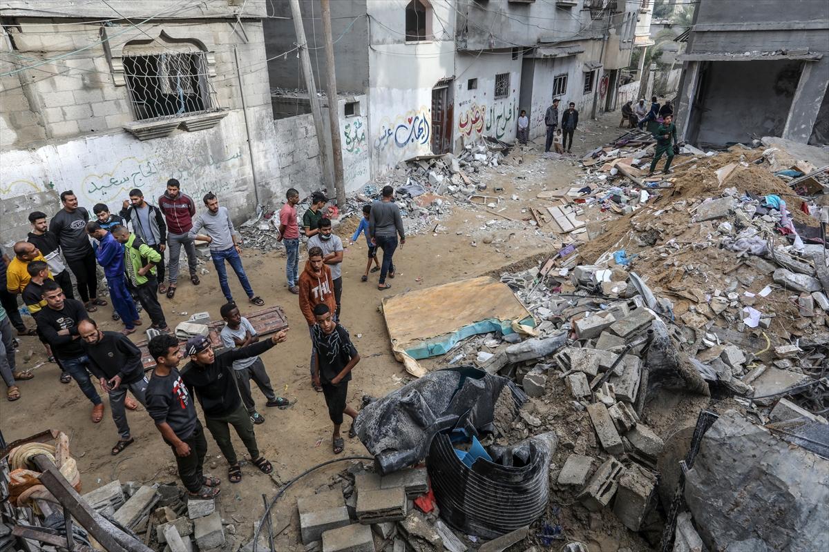 İsrail durmuyor! Gazze'de 37 gündür evlatların ve ailelerin gözleri yaşlı