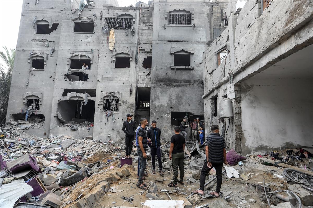 İsrail durmuyor! Gazze'de 37 gündür evlatların ve ailelerin gözleri yaşlı