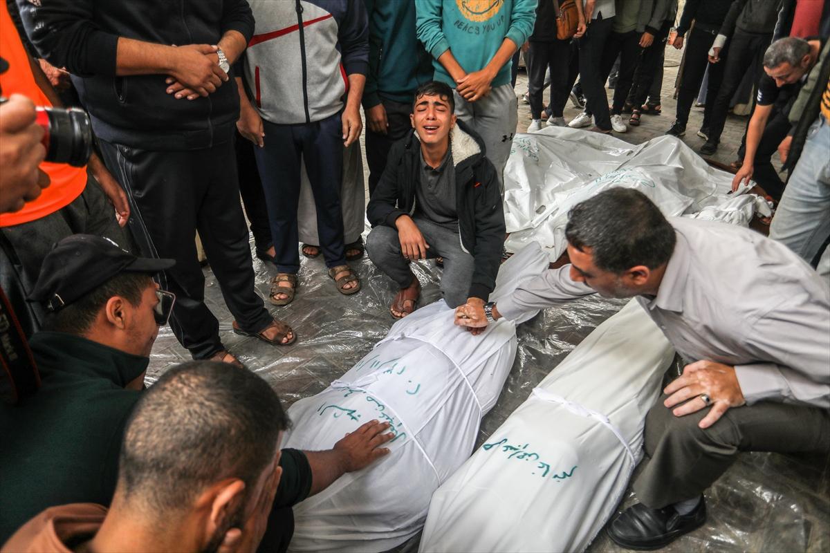 İsrail durmuyor! Gazze'de 37 gündür evlatların ve ailelerin gözleri yaşlı