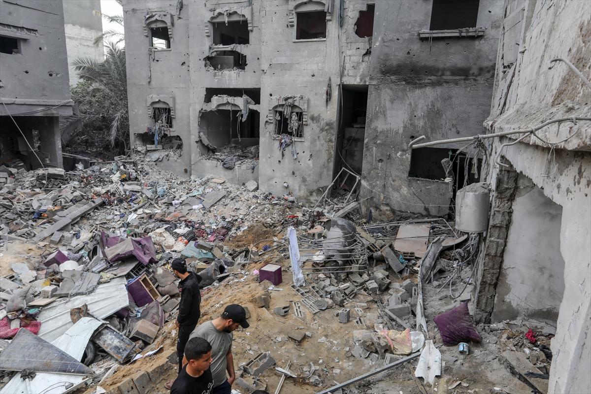 İsrail durmuyor! Gazze'de 37 gündür evlatların ve ailelerin gözleri yaşlı