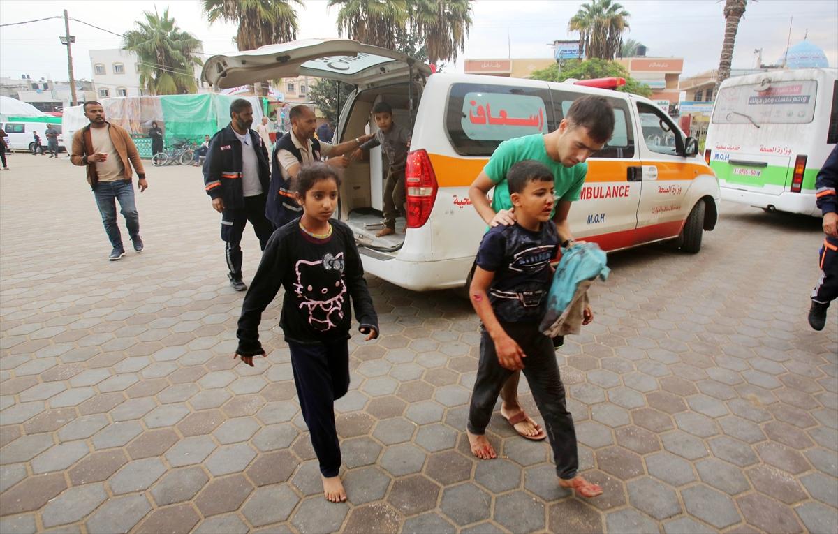 İsrail durmuyor! Gazze'de 37 gündür evlatların ve ailelerin gözleri yaşlı