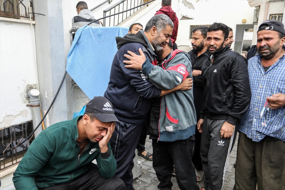 İsrail durmuyor! Gazze'de 37 gündür evlatların ve ailelerin gözleri yaşlı