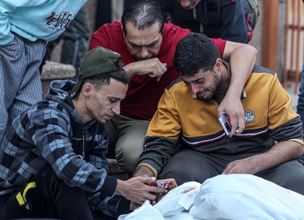 Gazze'de 43 gündür gözyaşı dinmiyor!