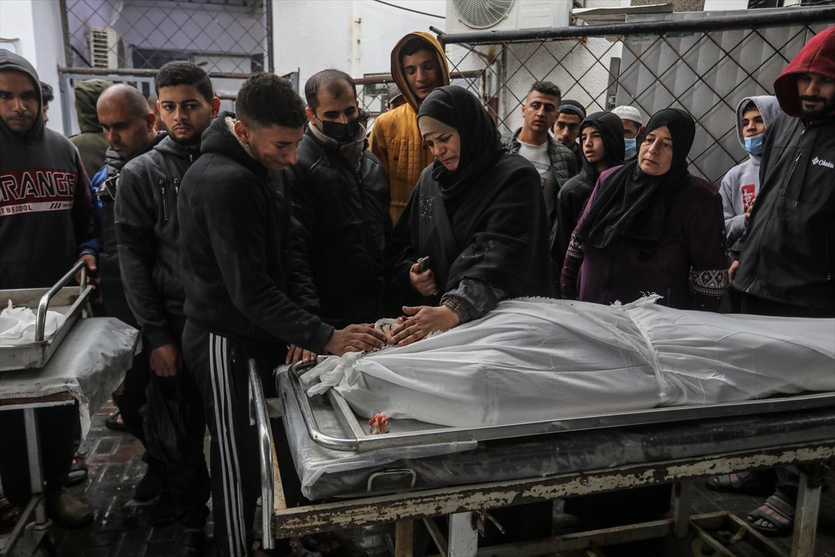 Gazze enkaz altında! İsrail, 45 gündür bombardımana tutuyor