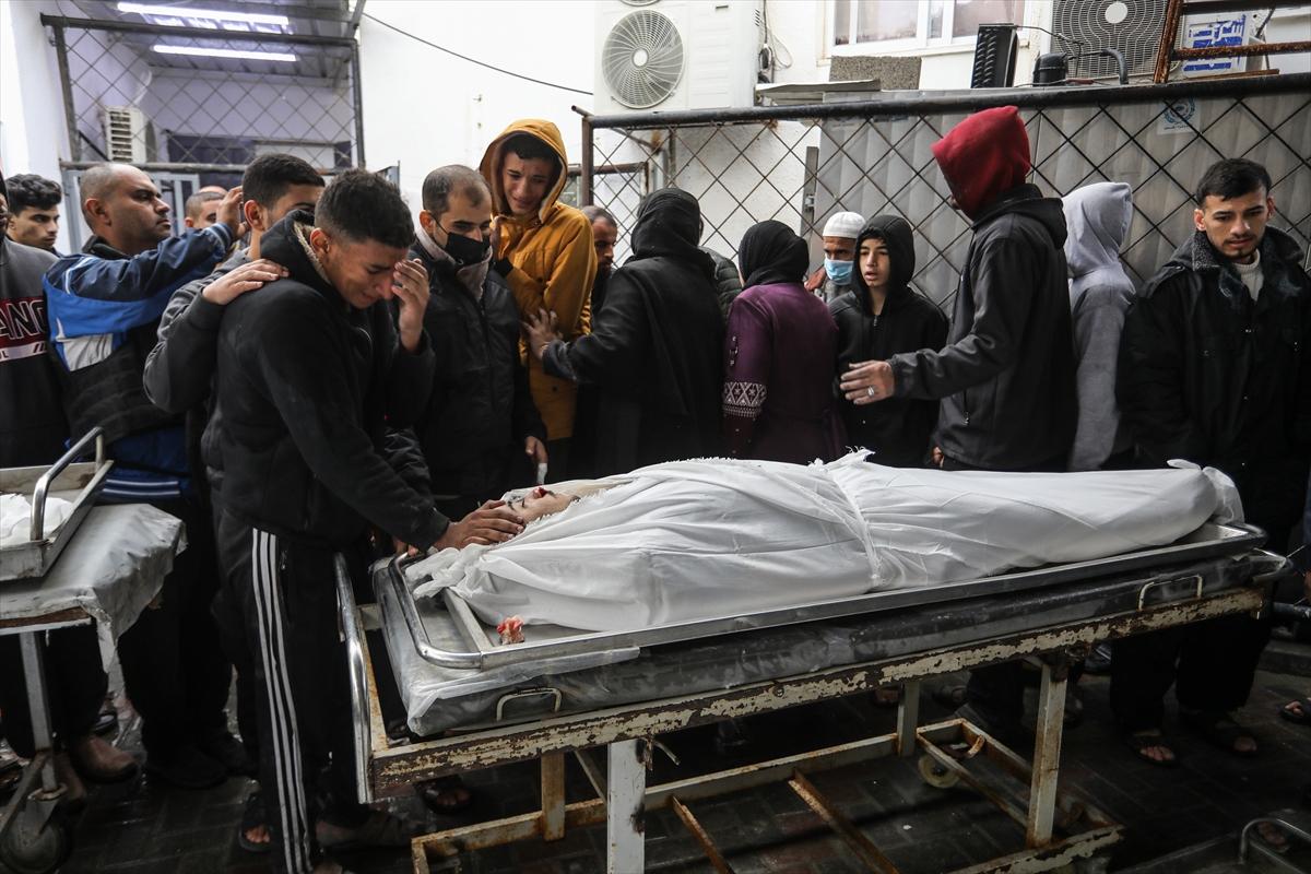 Gazze enkaz altında! İsrail, 45 gündür bombardımana tutuyor