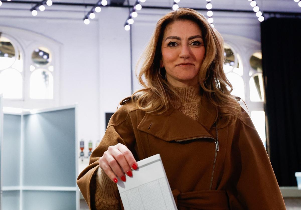 Hollanda sandık başında