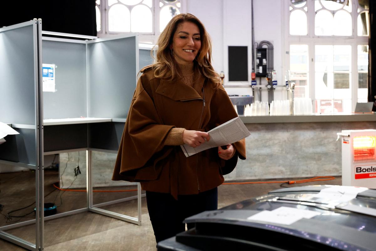 Hollanda sandık başında