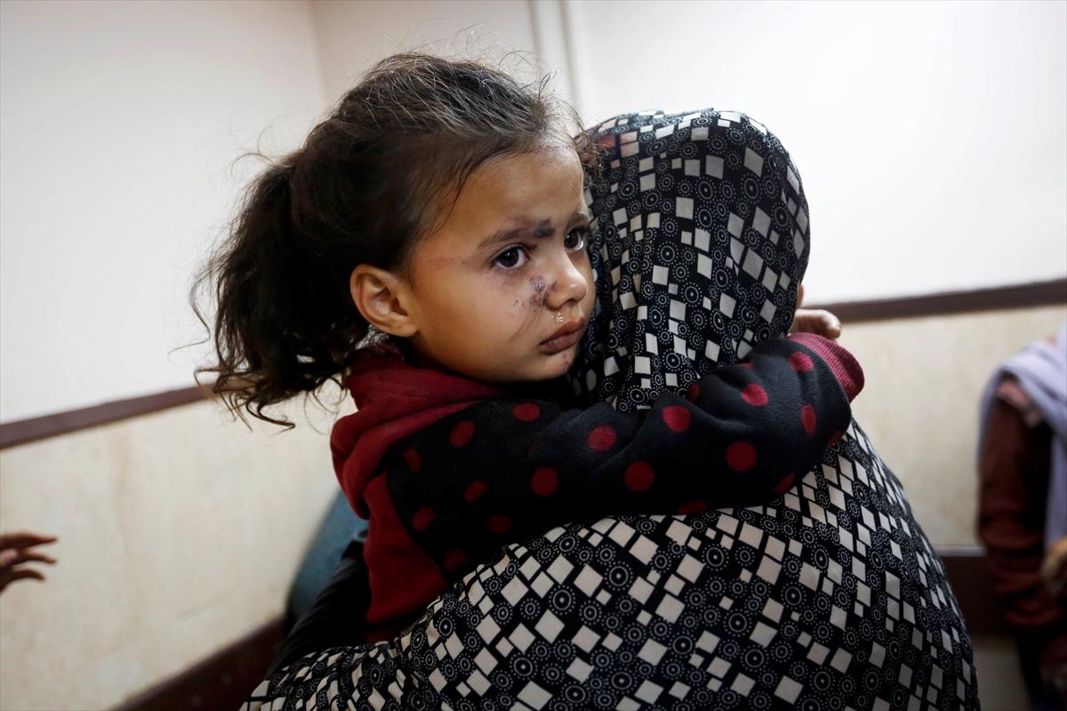 İsrail ateşkes dinlemiyor! Savaşın 47'nci gününde Gazze'yi bombardımana tuttu