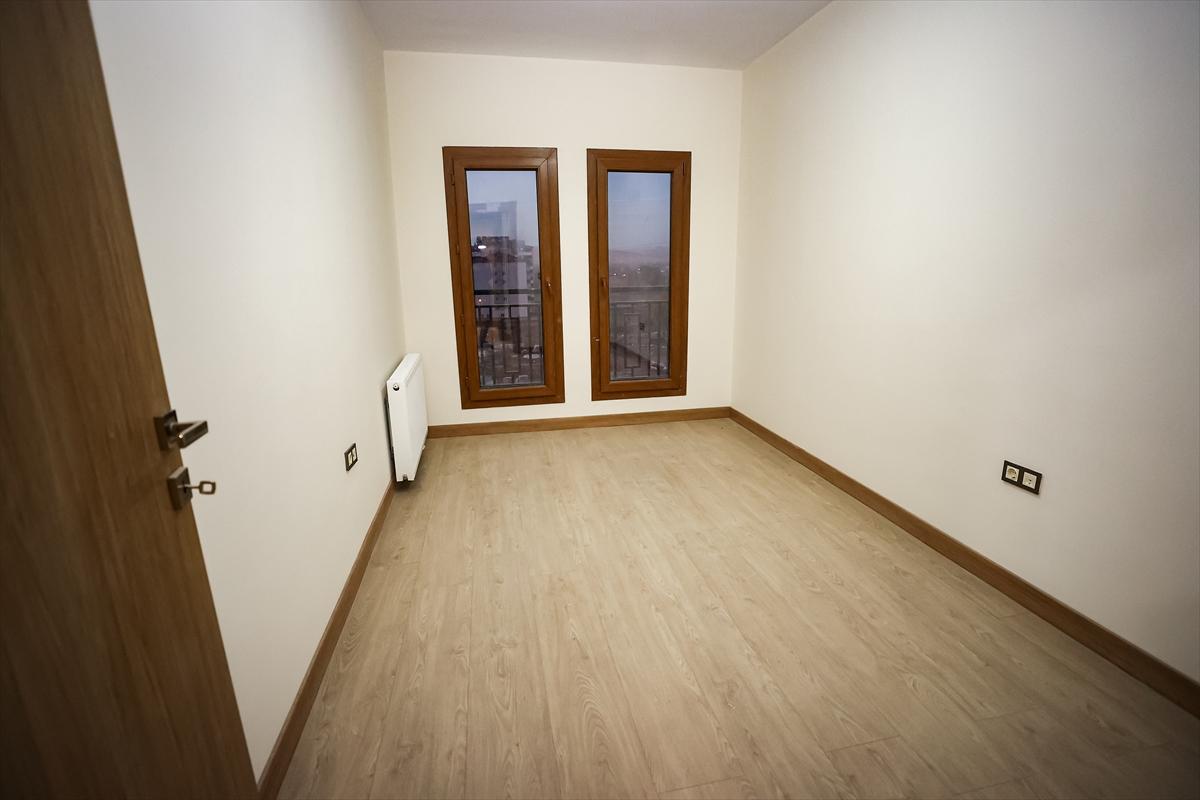 Depremin merkezi Elbistan'da kalıcı konutlar yükseldi