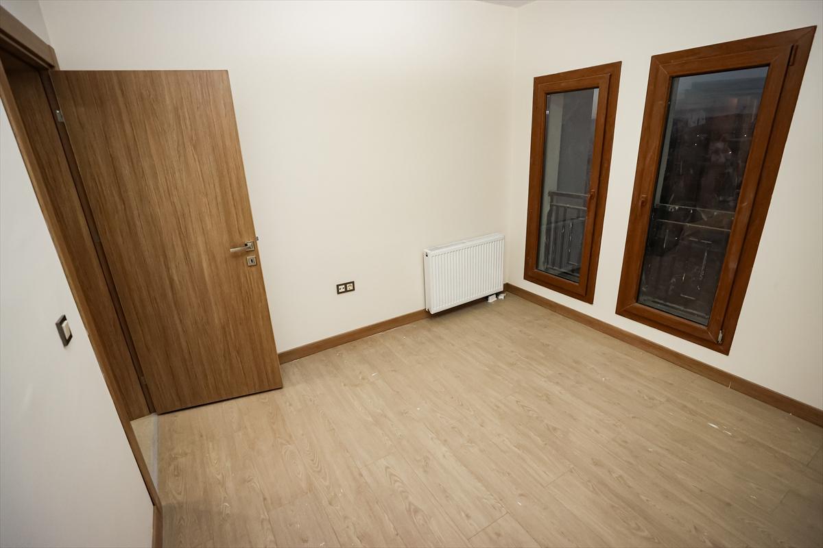 Depremin merkezi Elbistan'da kalıcı konutlar yükseldi