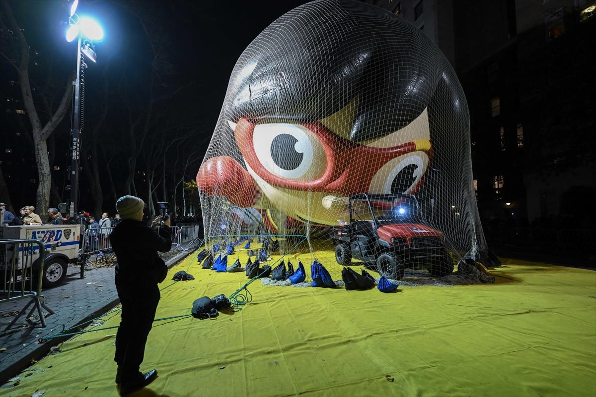 Devasa balonlar New York sokaklarında! Şükran Günü için hazırlıklar sürüyor...