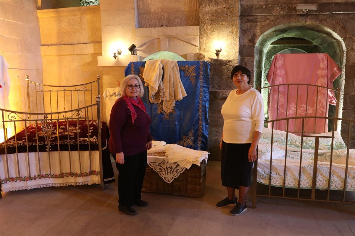 Kayseri'de 200 yıla kadar uzanan çeyizlerden sergi açıldı