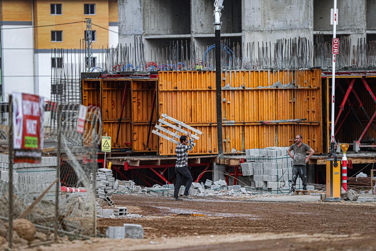Depremin vurduğu Hatay'da afet konutlarında sona gelindi