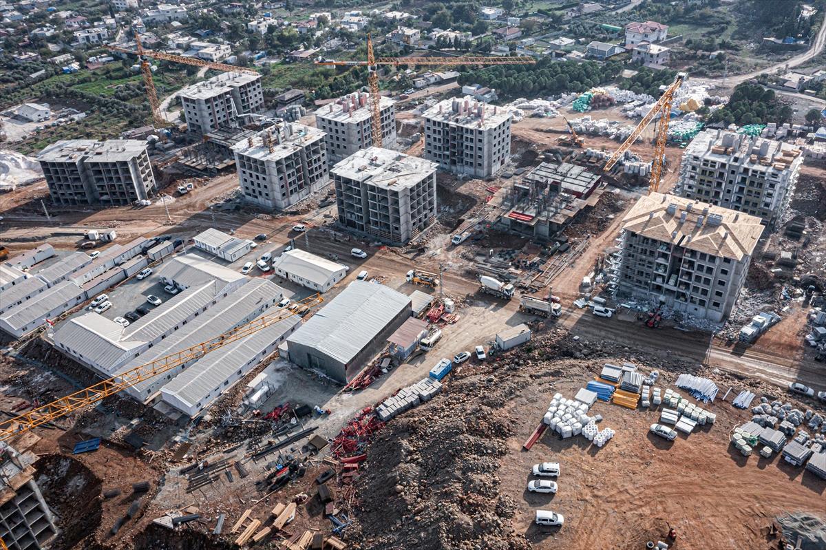 Depremin vurduğu Hatay'da afet konutlarında sona gelindi