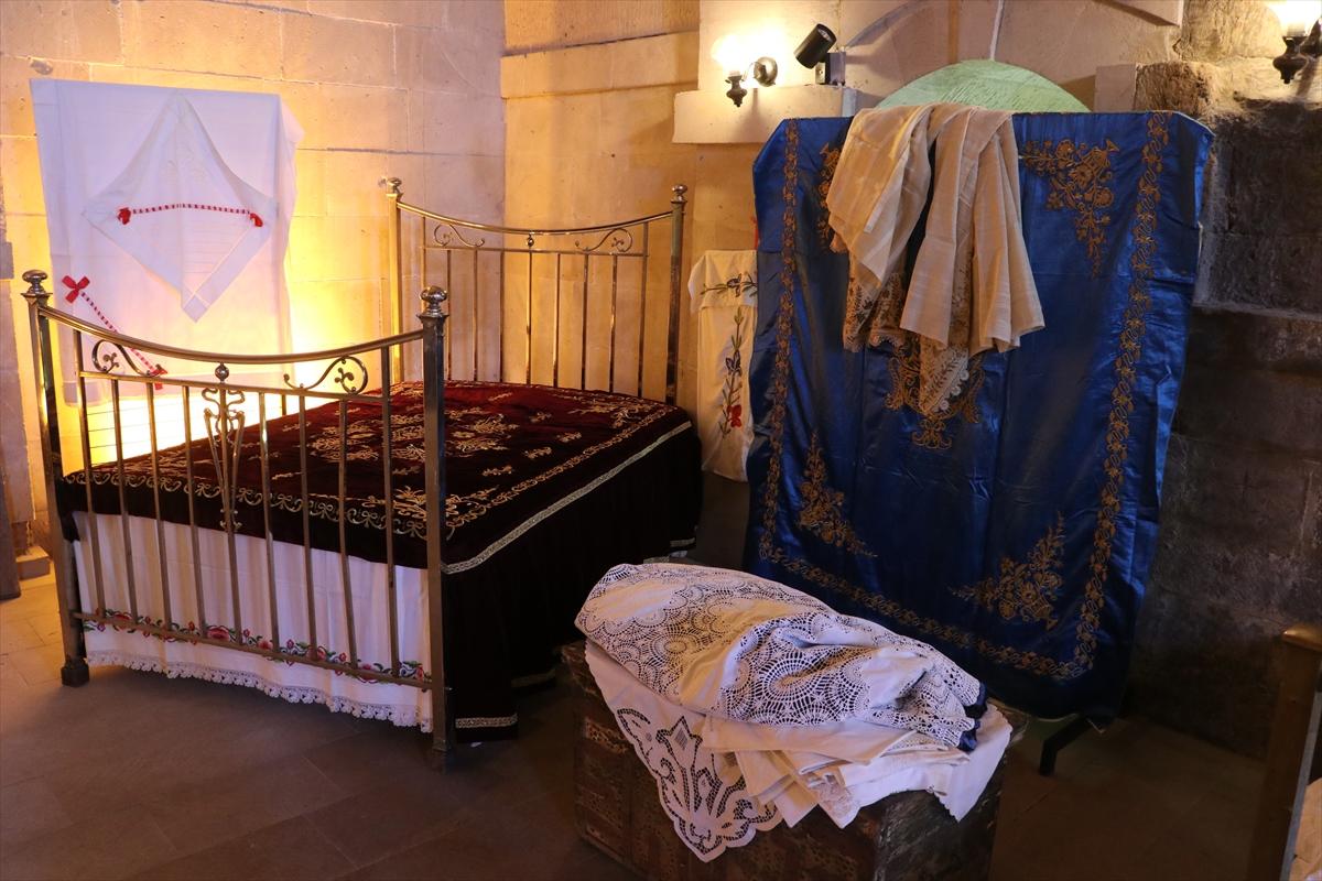 Kayseri'de 200 yıla kadar uzanan çeyizlerden sergi açıldı