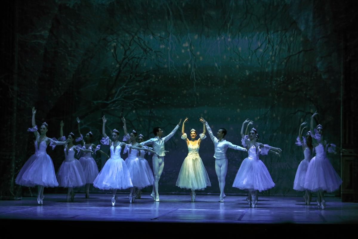 Ankara Devlet Opera ve Balesi'nden ilgi çeken prova: "Fındıkkıran"