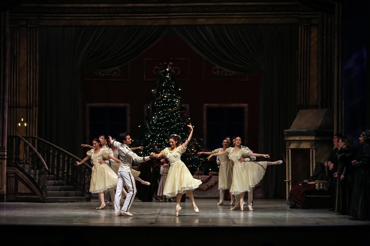 Ankara Devlet Opera ve Balesi'nden ilgi çeken prova: "Fındıkkıran"