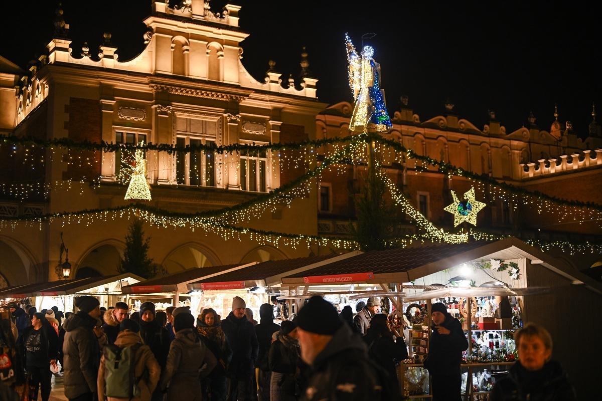 Avrupa'nın en iyisi seçildi! İşte o Noel pazarından kareler...