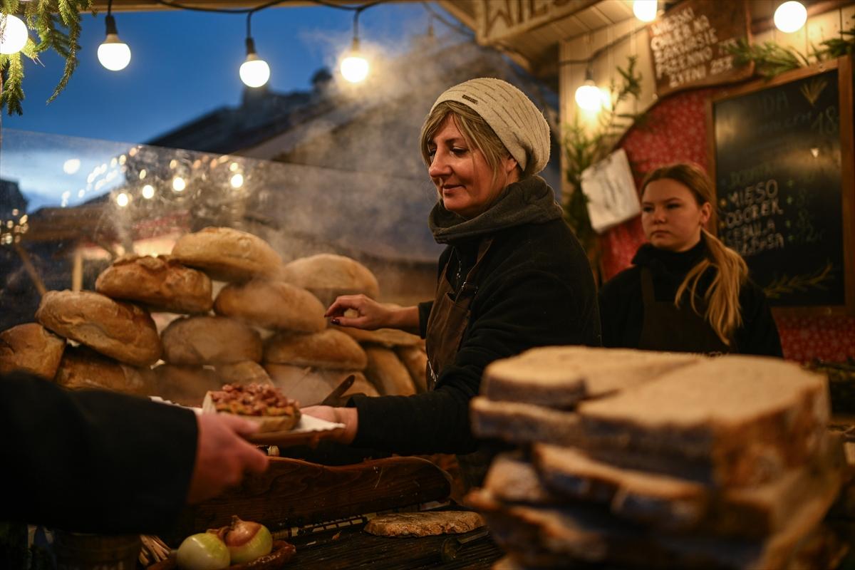 Avrupa'nın en iyisi seçildi! İşte o Noel pazarından kareler...