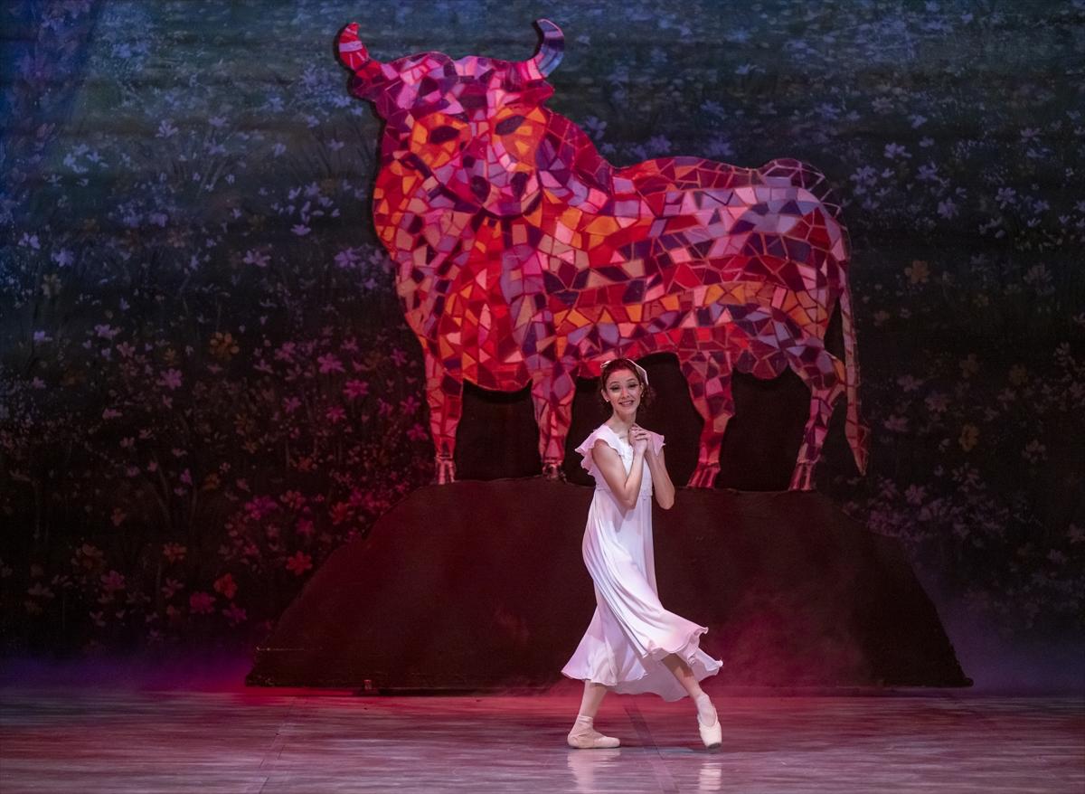 Ankara Devlet Opera ve Balesi'nden ilgi çeken prova: "Fındıkkıran"