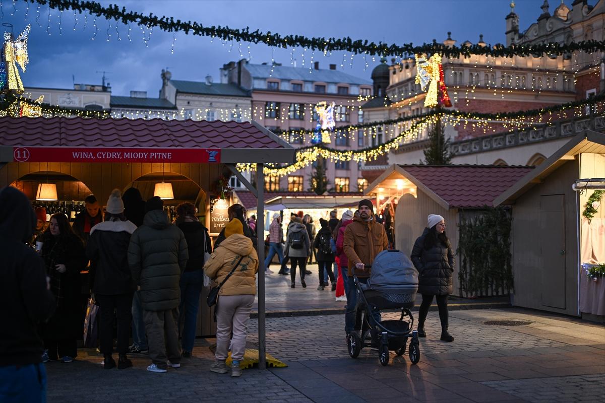Avrupa'nın en iyisi seçildi! İşte o Noel pazarından kareler...