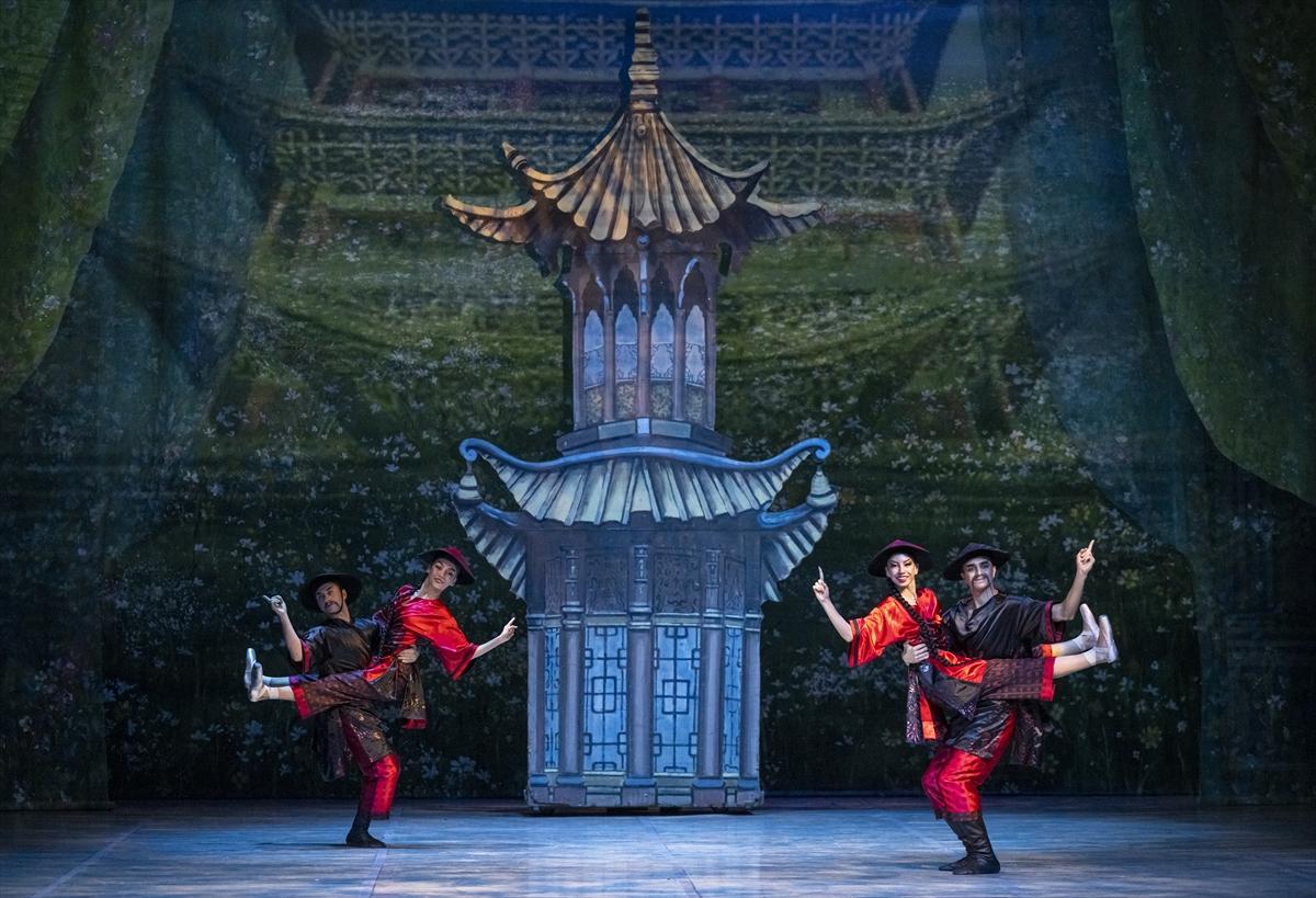 Ankara Devlet Opera ve Balesi'nden ilgi çeken prova: "Fındıkkıran"