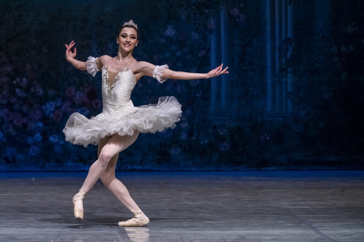 Ankara Devlet Opera ve Balesi'nden ilgi çeken prova: "Fındıkkıran"